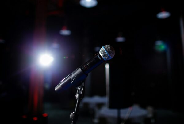 A microphone on a dark room